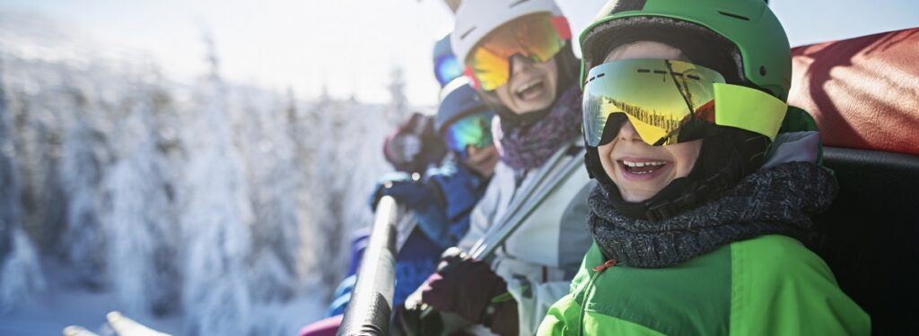 Famille-ski-1200-x-800